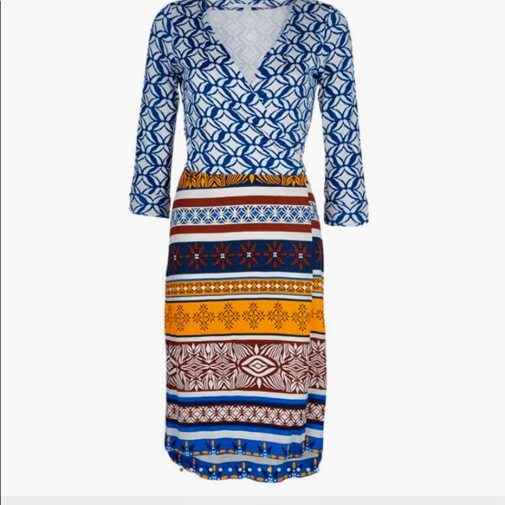 Diane von Furstenberg Wrap Dress Julian Desert, GUC. Silk, size 10